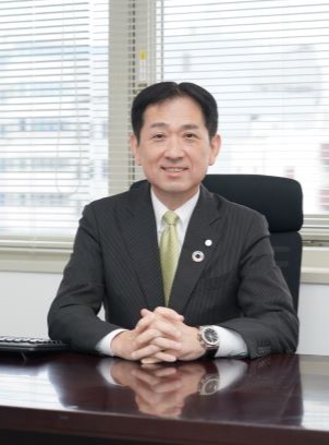 尾﨑 眞二 先生