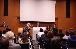 再就職コース終了記念式典