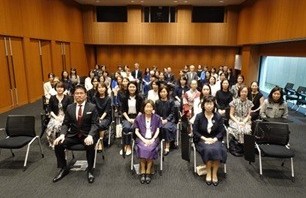 再就職コース終了記念式典